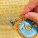earthsea-jewelleries-copper-wire-turquoise-bead-embroidery-necklace-customized-the-making