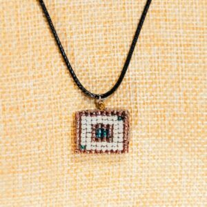 Square -- Pink-White